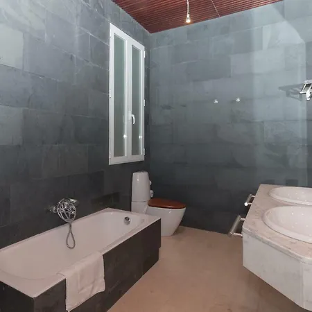 Bet - Canovas Guest house *
