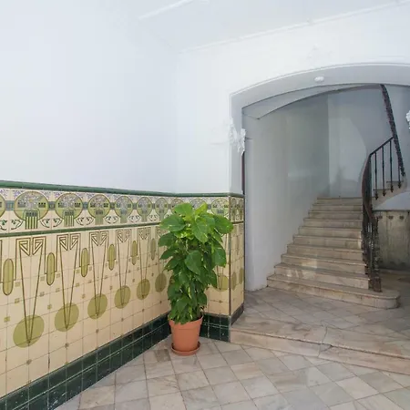 Bet - Canovas Valencie